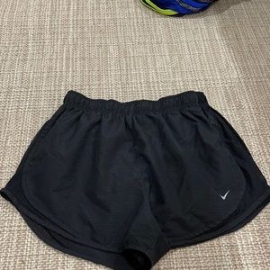 Nike shorts size: L